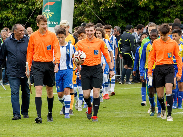 Arbitres officiels Ligue de Bretagne